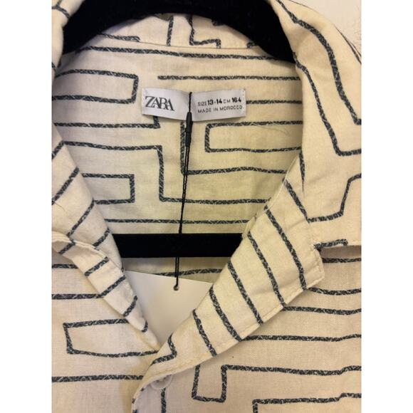 Zara Button Down Geometric Top NWT - Picture 2 of 4
